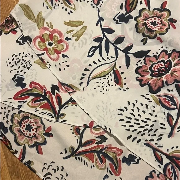 Chelsea & Theodore Multicolor Sleeveless Blouse - Picture 3 of 3